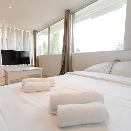 Loft Bord De Mer, Marina Baie Des Anges Villeneuve-Loubet Exterior photo