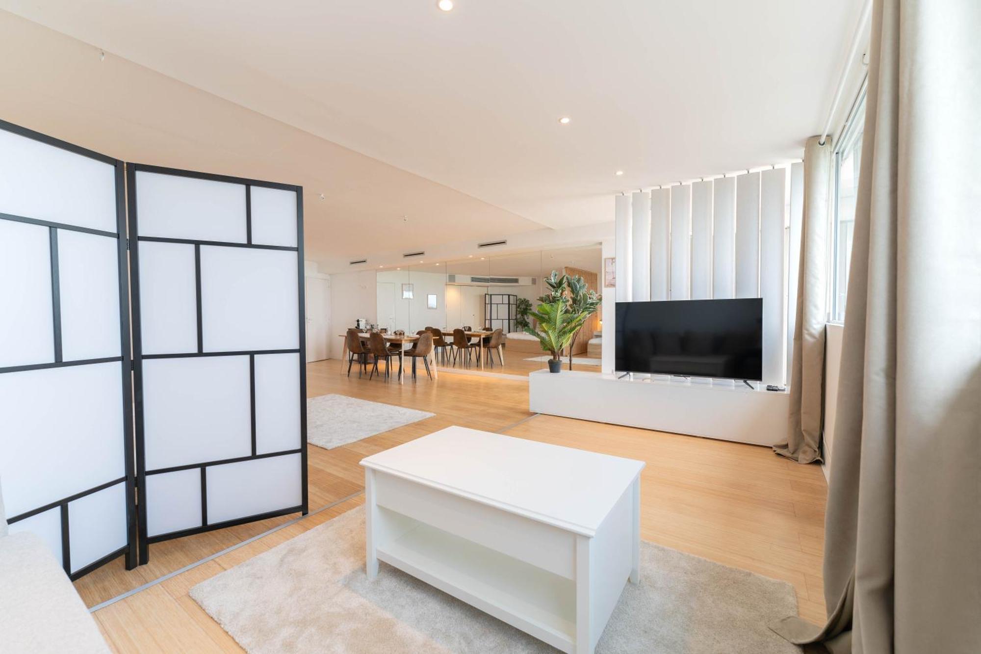 Loft Bord De Mer, Marina Baie Des Anges *